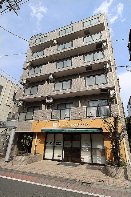 建物外観　オートロック