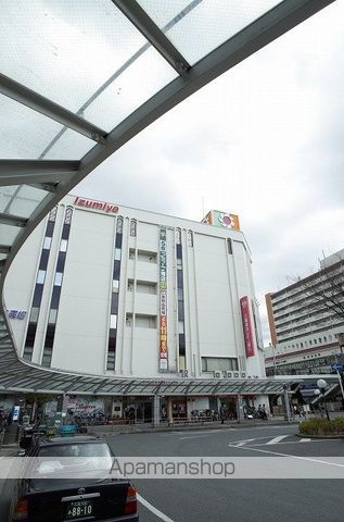 スーパー　イズミヤ（株）／寝屋川店（スーパー）まで1393m