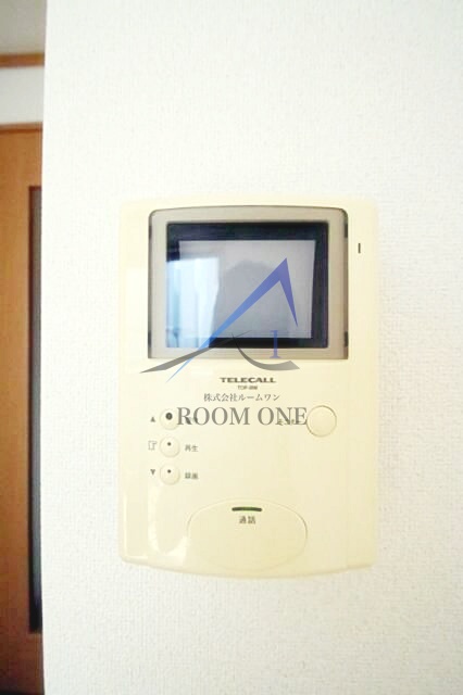 セキュリティ　モニター付きインターホンです。