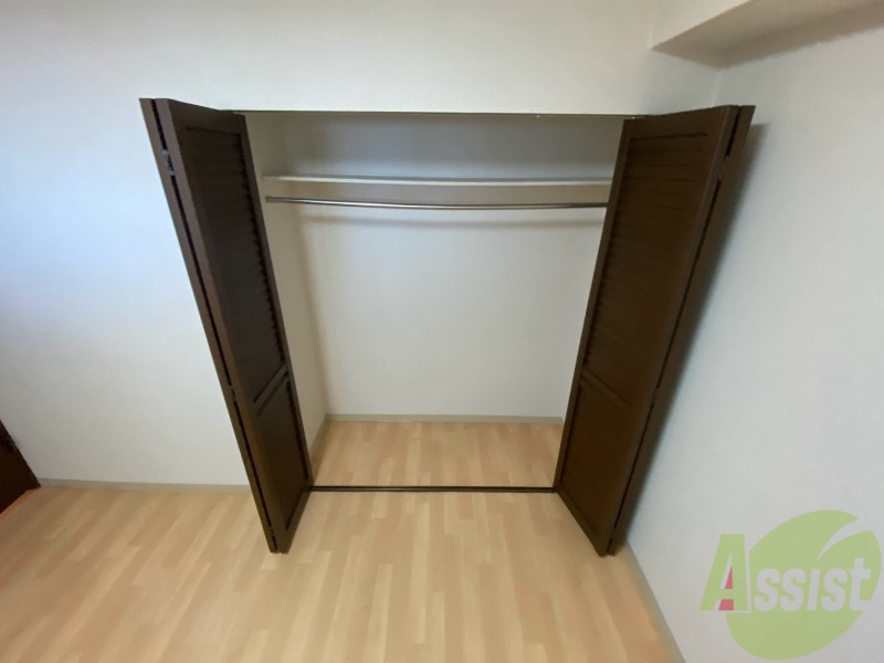 収納　収納もバッチリあるのでお部屋が片付きますよ！