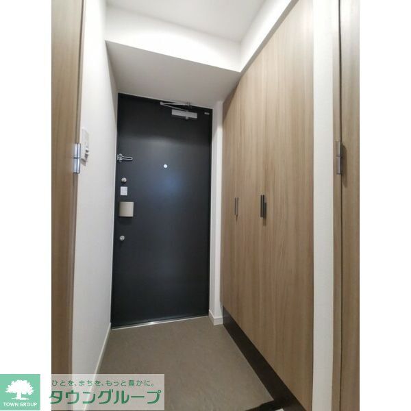 ディアレイシャス矢場町の玄関写真