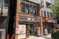 コンビニ　セブンイレブン 馬喰町駅前店（コンビニ）まで90m