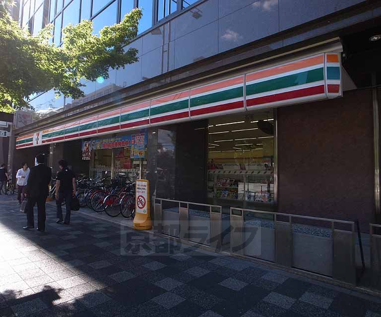 コンビニ　セブンイレブン京都間之町御池店（コンビニ）まで129m