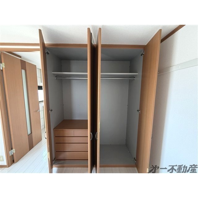 収納　クローゼット