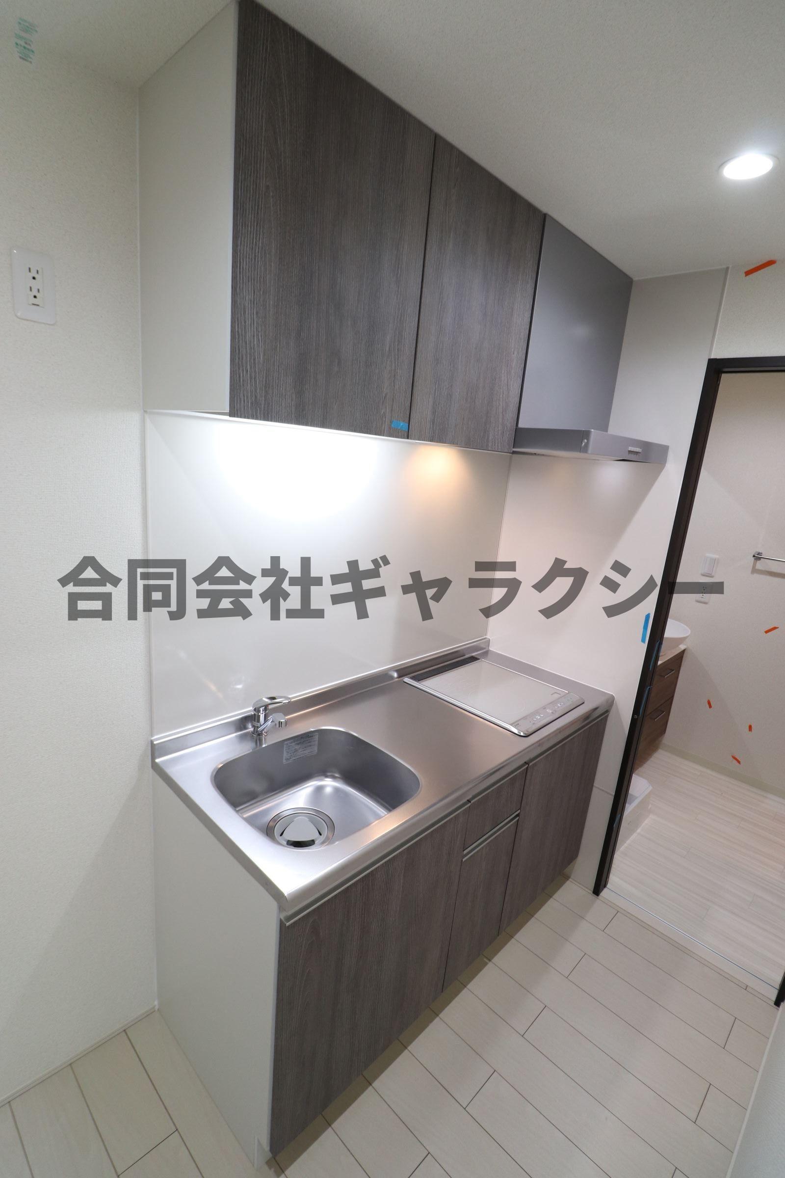 キッチン　2口のIHコンロでお料理捗りますよ