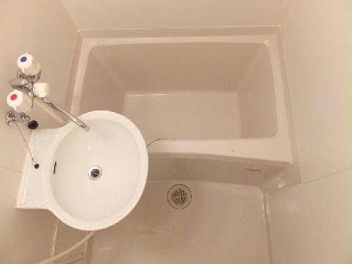バス・シャワールーム　浴室乾燥機付きなので雨の日の洗濯物も安心