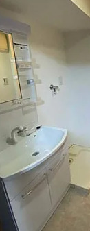 洗面設備　※別部屋の参考写真です。