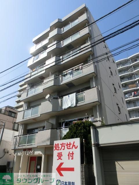 建物外観　駅徒歩2分、エレベーター完備のマンション