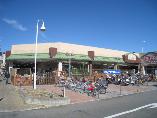 ホームセンター　DCM山科店（ホームセンター）まで540m