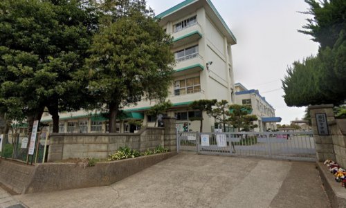 中学校　千葉市立若松中学校（中学校）まで566m