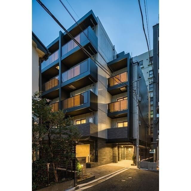 建物外観　落ち着いた雰囲気の外観です