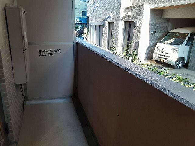バルコニー