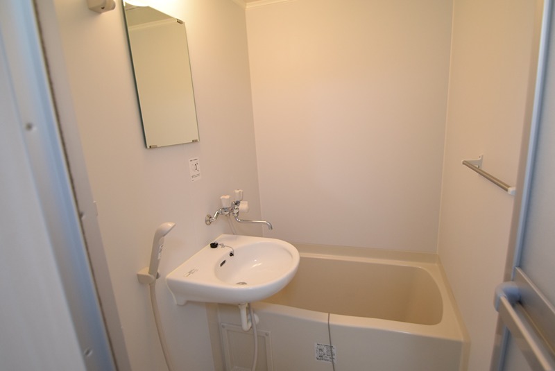 バス・シャワールーム　他部屋参考画像