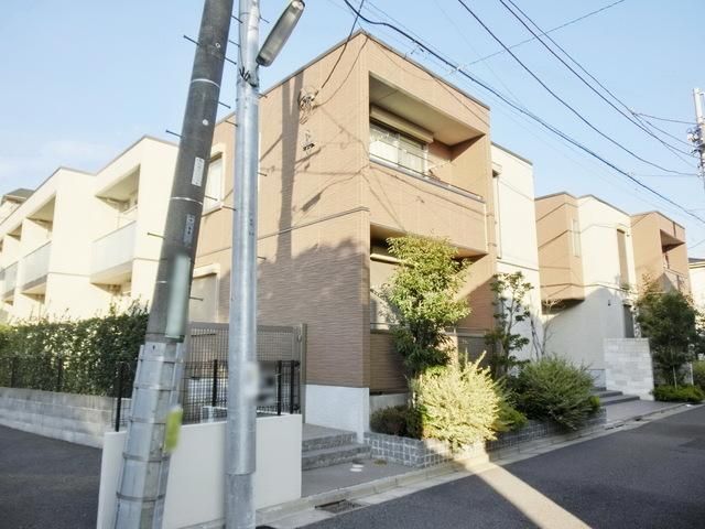 建物外観　★祖師ヶ谷大蔵駅徒歩10分・落ち着いた住環境です★