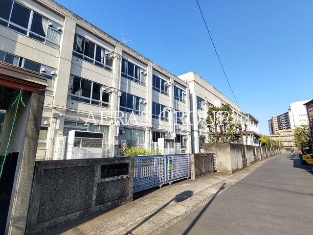 中学校　川崎市立高津中学校（中学校）まで891m