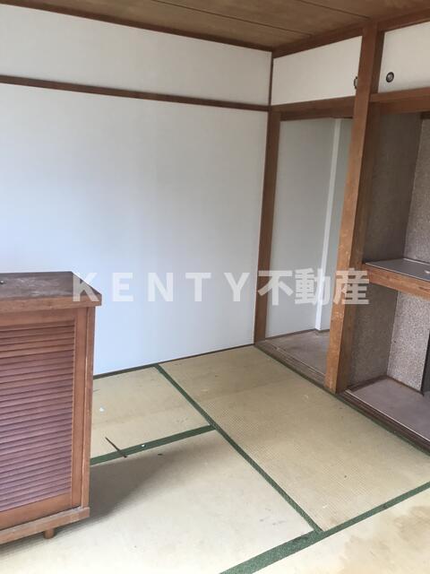 その他部屋・スペース　落ち着いて過ごせるお部屋なので、寝室にいかがでしょうか