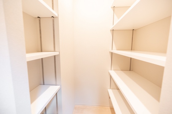 収納　※別部屋の写真です