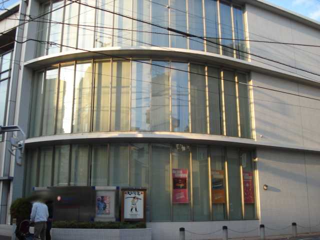 銀行　川崎信用金庫高津支店（銀行）まで722m