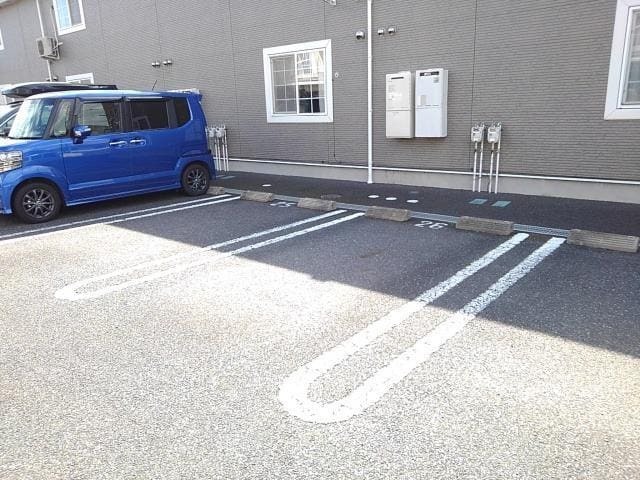 駐車場　駐車場