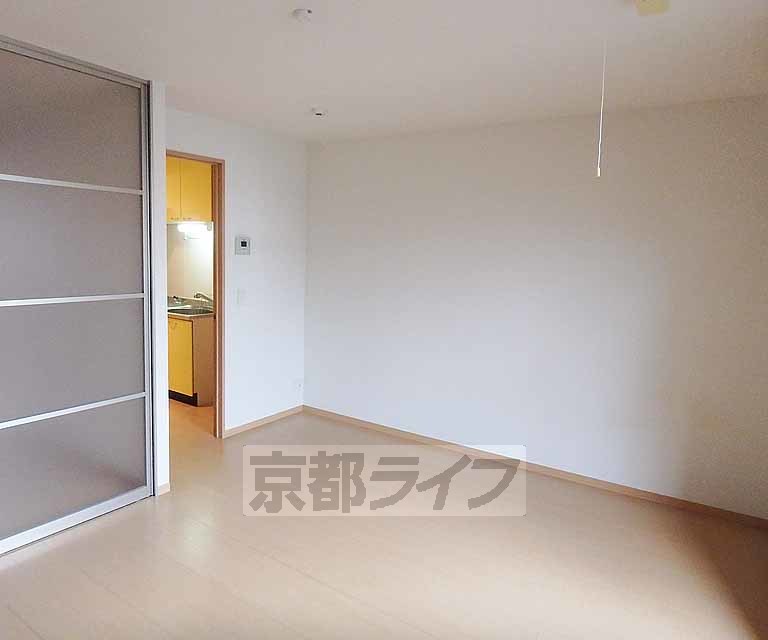 居室・リビング　全戸南向きのハイツです