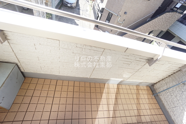 バルコニー　バルコニー付！お天気のいい日は洗濯物も気持ちよく干せますね！