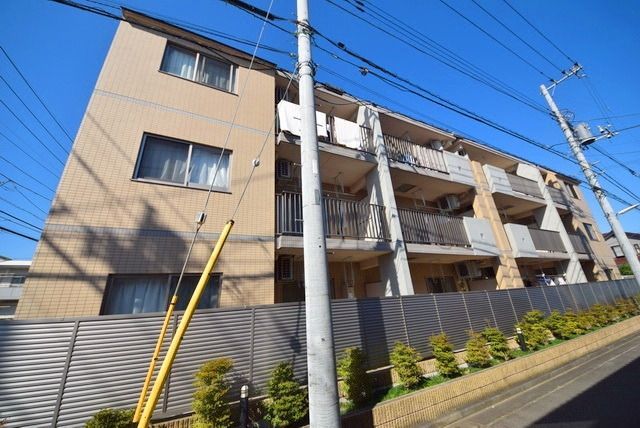 建物外観　★閑静な住宅街に立地★