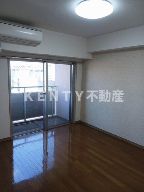 その他部屋・スペース　使い勝手のいい寝室です
