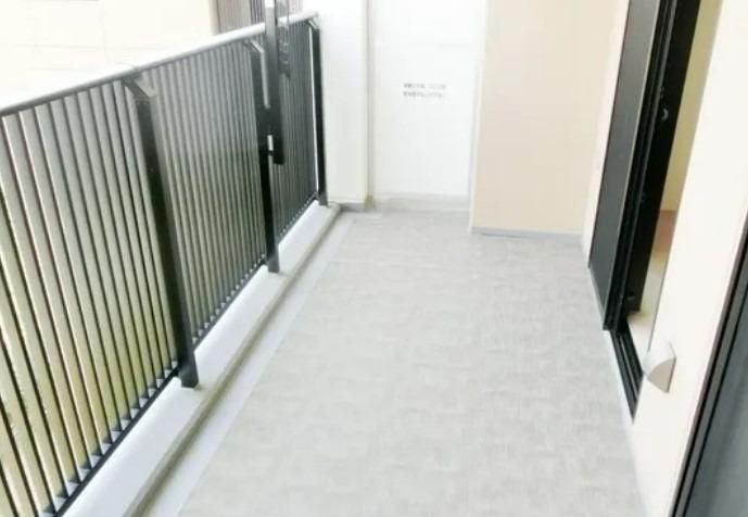 バルコニー　別タイプ部屋　参考写真です