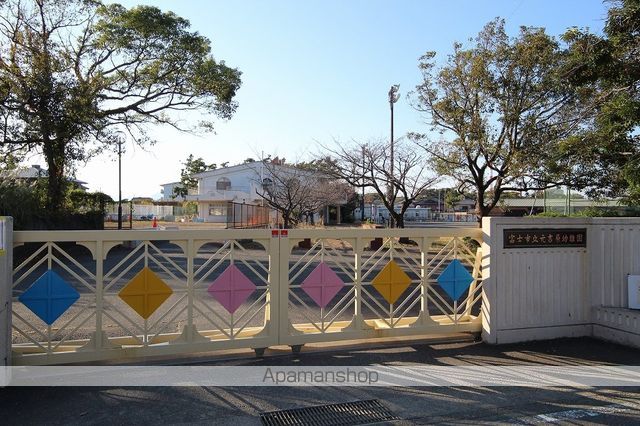 幼稚園・保育園　元吉原幼稚園（幼稚園・保育園）まで1551m