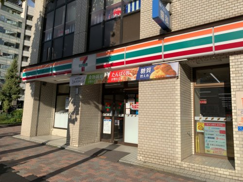 コンビニ　セブンイレブン文京本郷１丁目店（コンビニ）まで109m