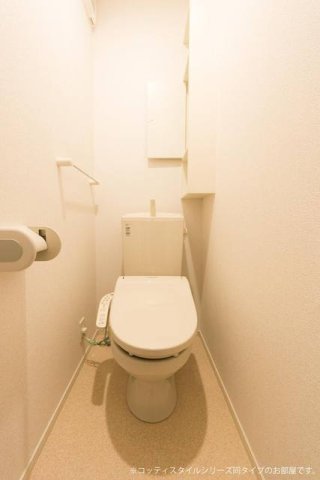 トイレ　【ブルゴーニュＣ】トイレです