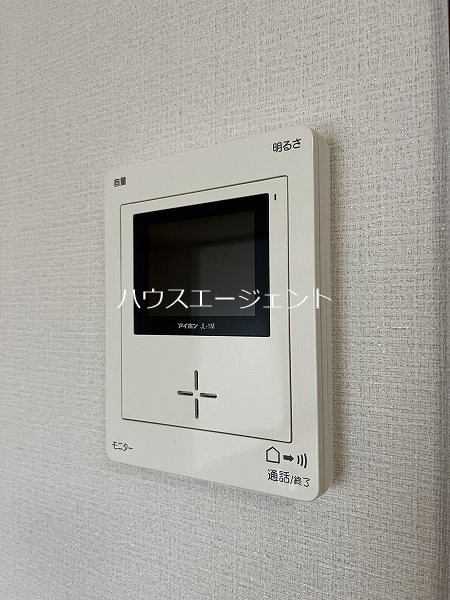 セキュリティ　モニター付きインターホンです。※参考画像