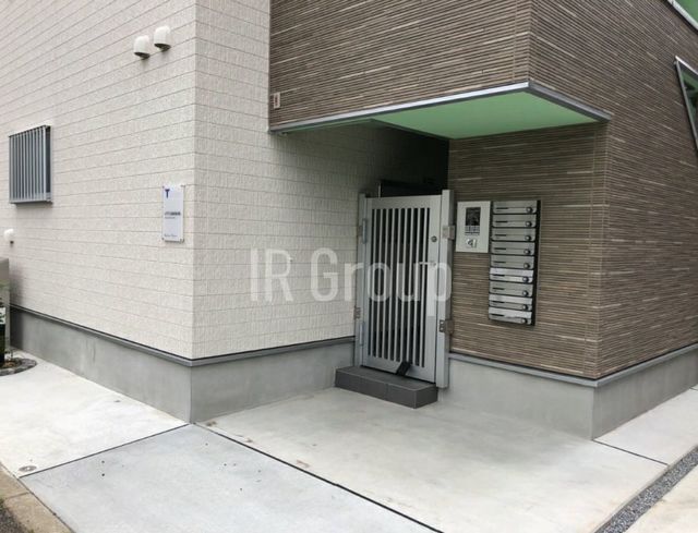 エントランス　建物入口