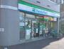 コンビニ　ファミリーマート 川崎大師駅前店（コンビニ）まで258m