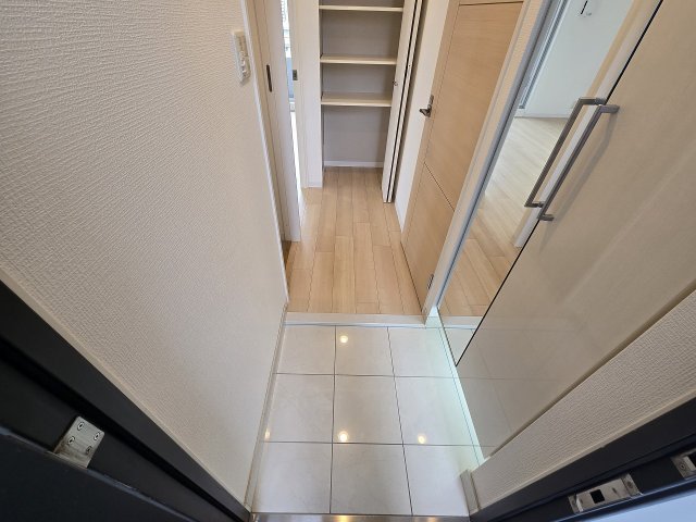 玄関　シンプルで使いやすい玄関です
