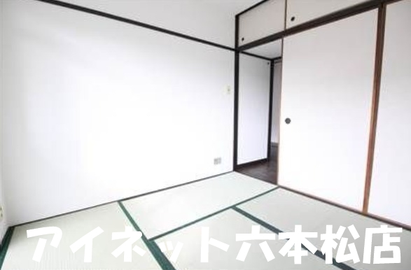 地下鉄七隈線 金山駅 徒歩9分 5階建 築56年の内装写真