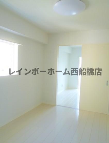 その他部屋・スペース　使い勝手のいい寝室です