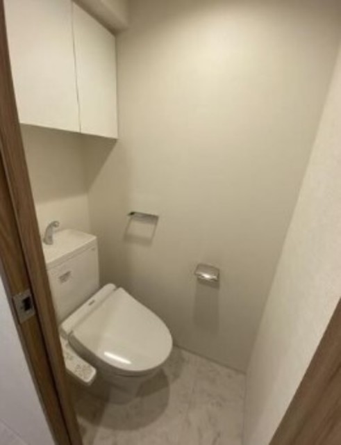 トイレ　別部屋参考写真
