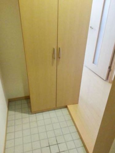 収納　参考写真：別部屋タイプ