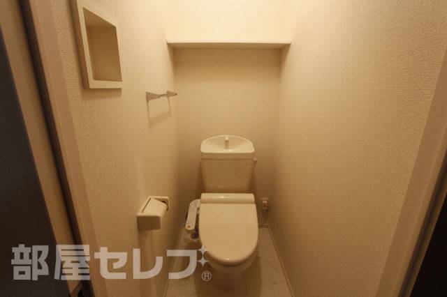 トイレ　２０１号室撮影