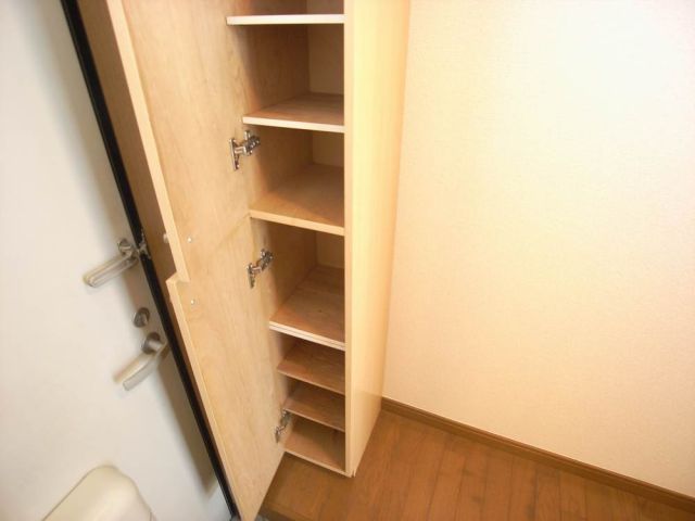 その他設備　シューズボックス（別号写真）
