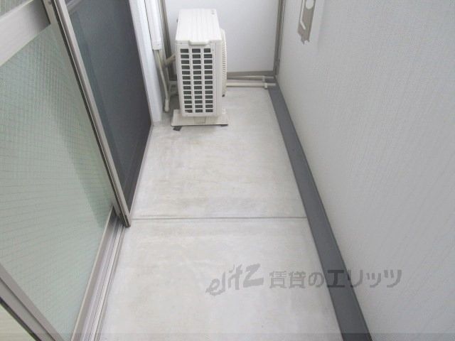 バルコニー　ベランダ
