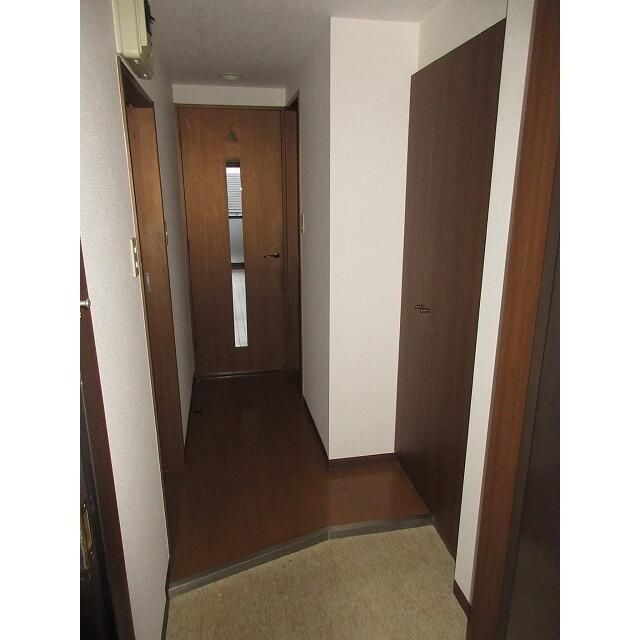ユーネットIIの玄関写真
