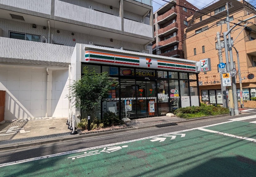 コンビニ　セブンイレブン豊島南長崎5丁目東店（コンビニ）まで90m