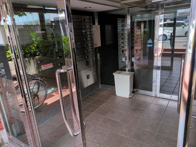 エントランス