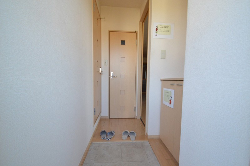 玄関　同室参考写真