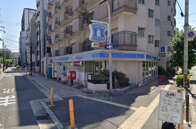 コンビニ　ローソン　新大阪東店（コンビニ）まで236m