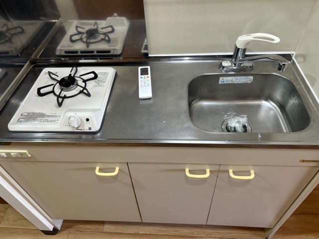 ＪＲ総武線 錦糸町駅 徒歩7分 8階建 築25年のキッチン写真