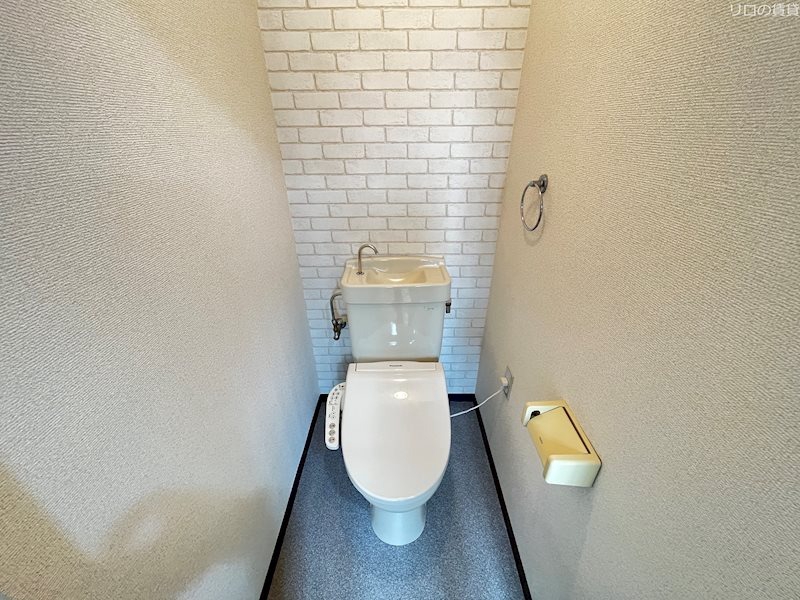 プレアール鷹の巣IIのトイレ写真