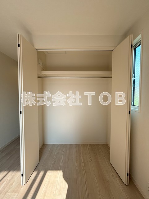 収納　洋室クローゼット